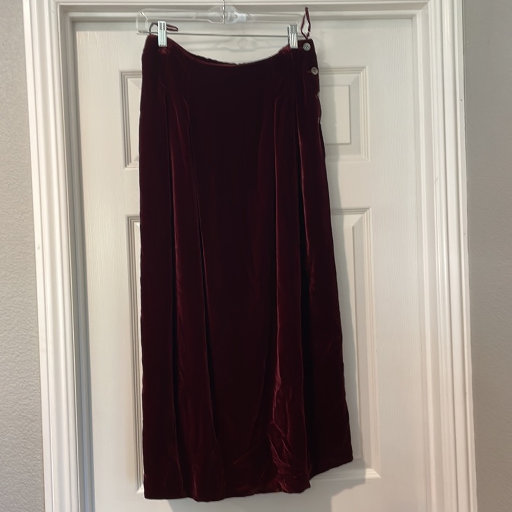 NWT Silk burgundy velvet skirt